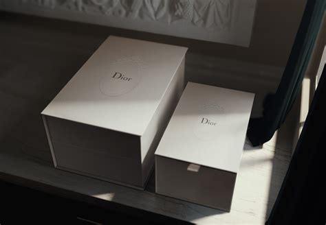 the eco shipping box dior